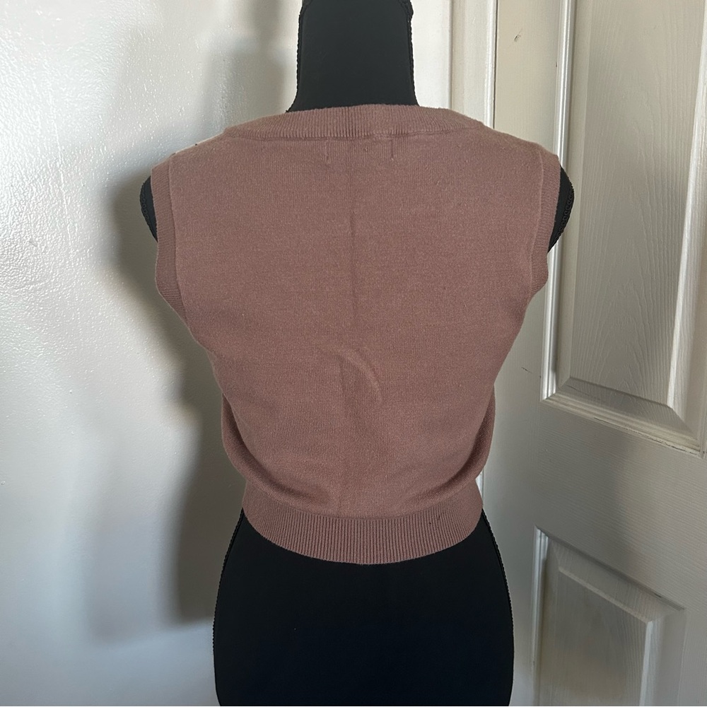 Brand: RSQ, Sweater Vest (top says large but fits a small) - Picture 2 of 4